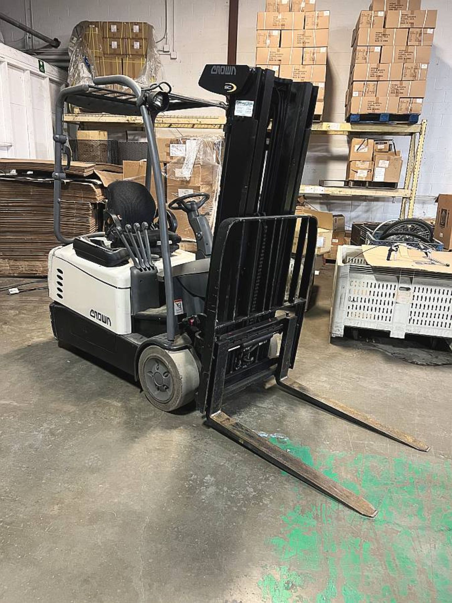 2012 Crown Cascade Series S200 Electric Forklift, Mdl 55F-SSS- A060, 4,825 lb. cap., LATE PICK_UP - Image 5 of 9