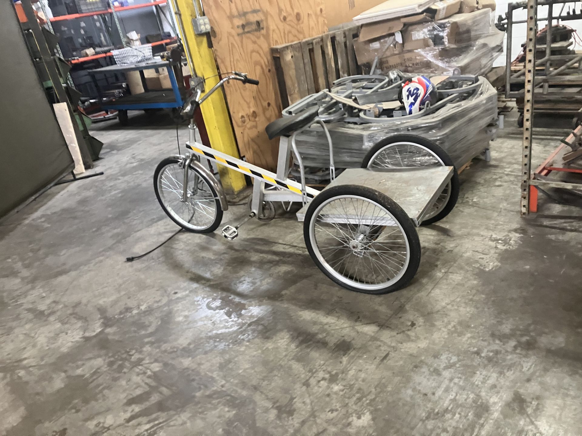 LOT OF USED TRIKES INCLUDING: - Image 2 of 10
