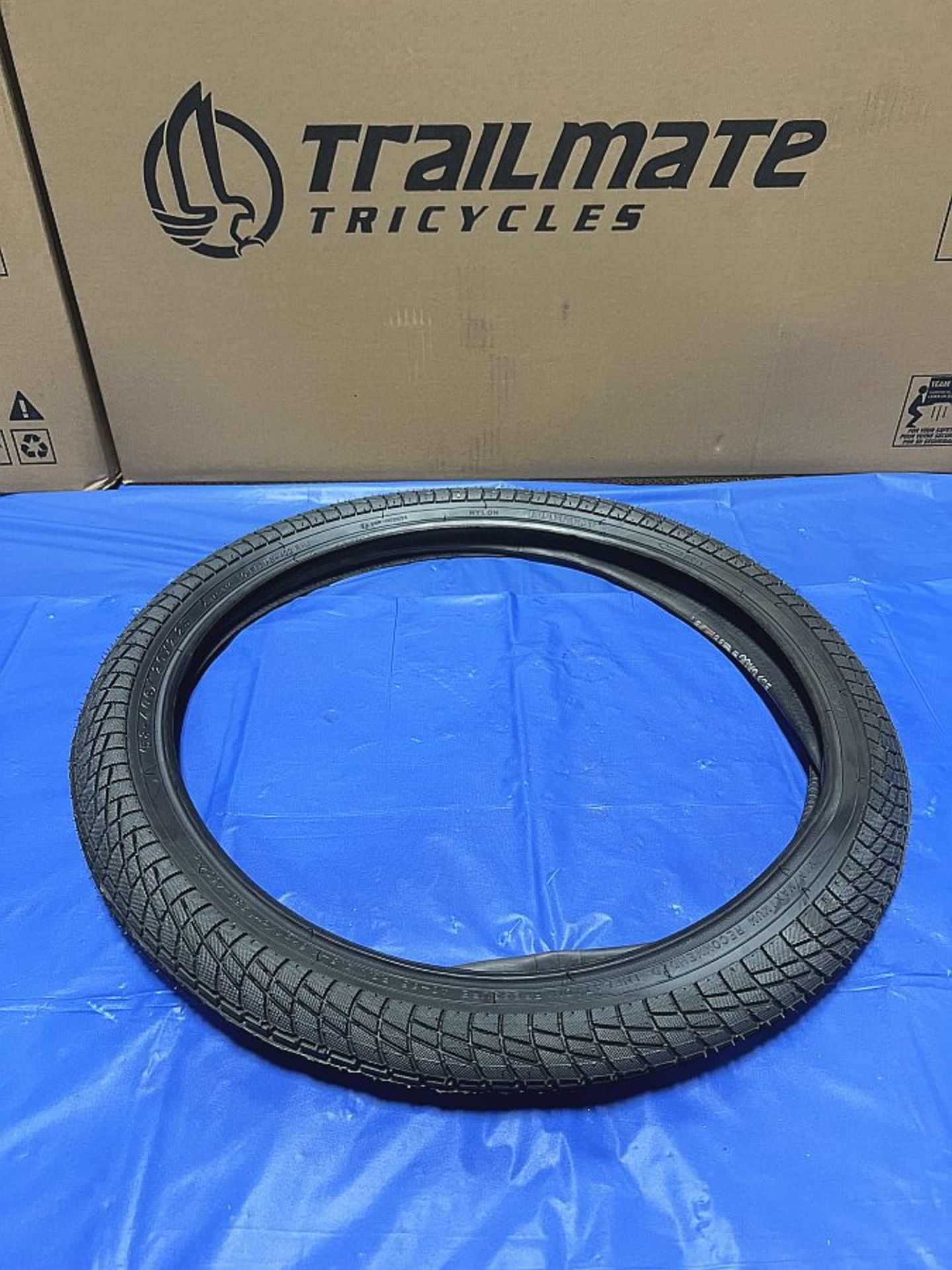 Tire 20 x 2.125 BSW Knobby J & B # 59064 / MX3 K50)