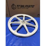 WHL 24" MAG WHT Front w/HDWR