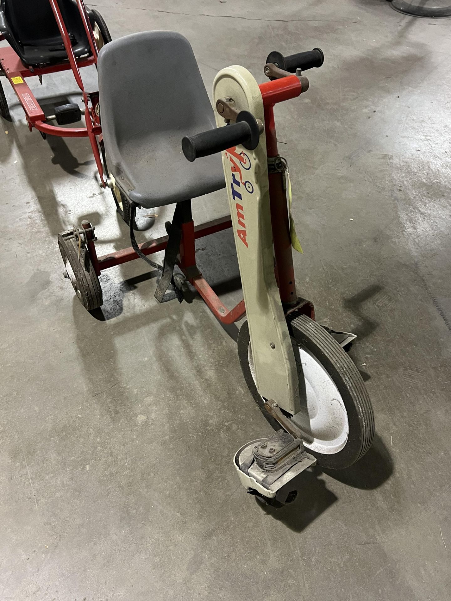 LOT OF USED TRIKES INCLUDING: - Image 6 of 10