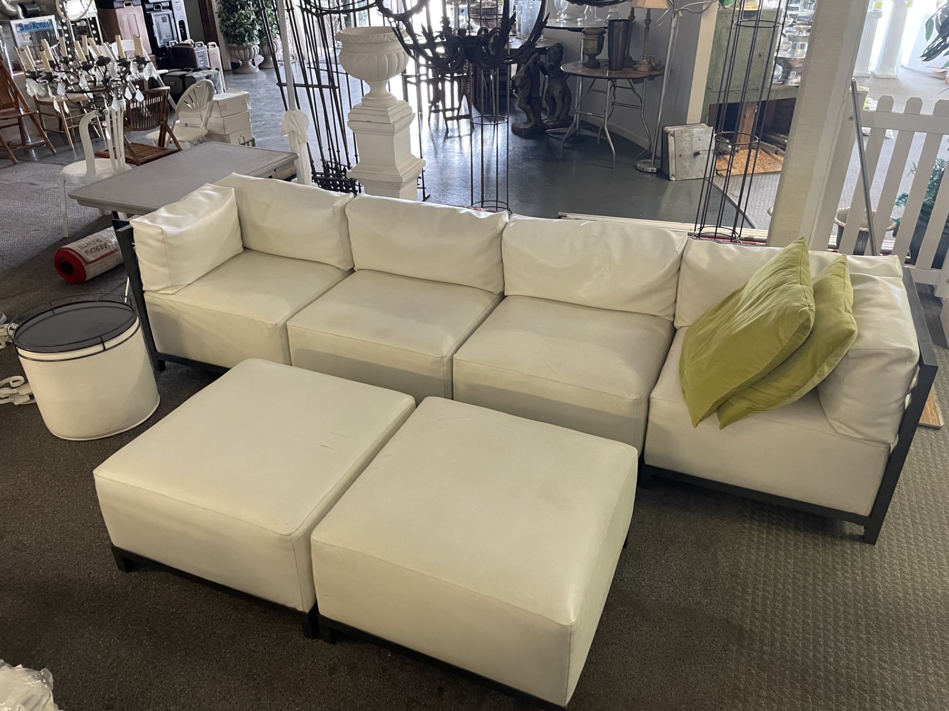 Lounge Furniture Set