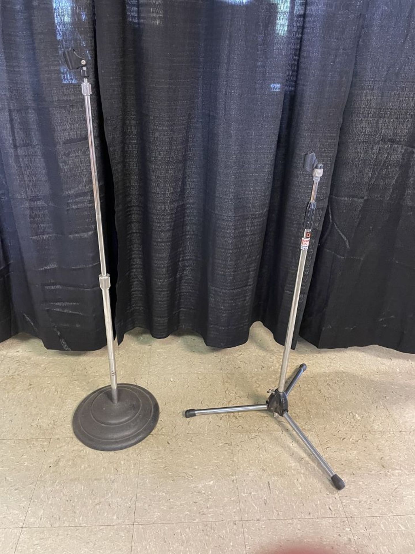 Mic Stands - Image 2 of 2