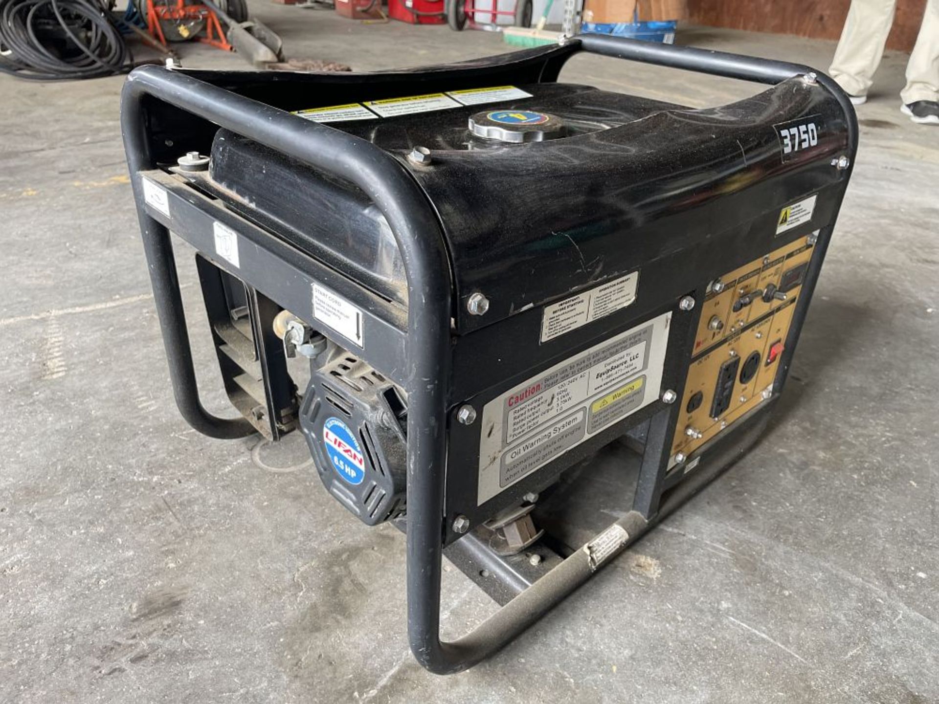Gas Generator 3.0 KW (needs repair) - Image 2 of 3