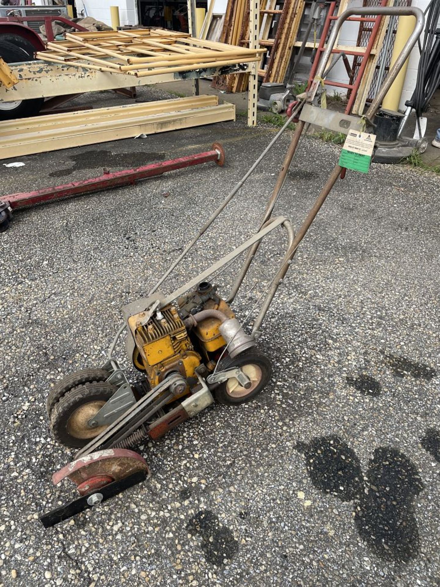 Gas Power Edger (needs repair)