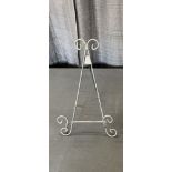 14" Black Iron Plate Stand