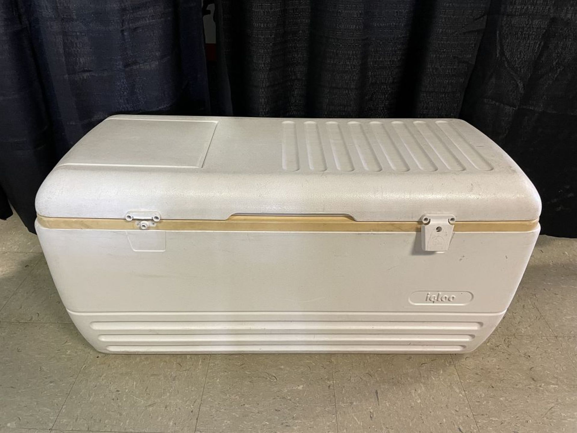 Large White Igloo Cooler