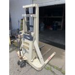 Crown Pallet Jack, Battery Operated- needs battery