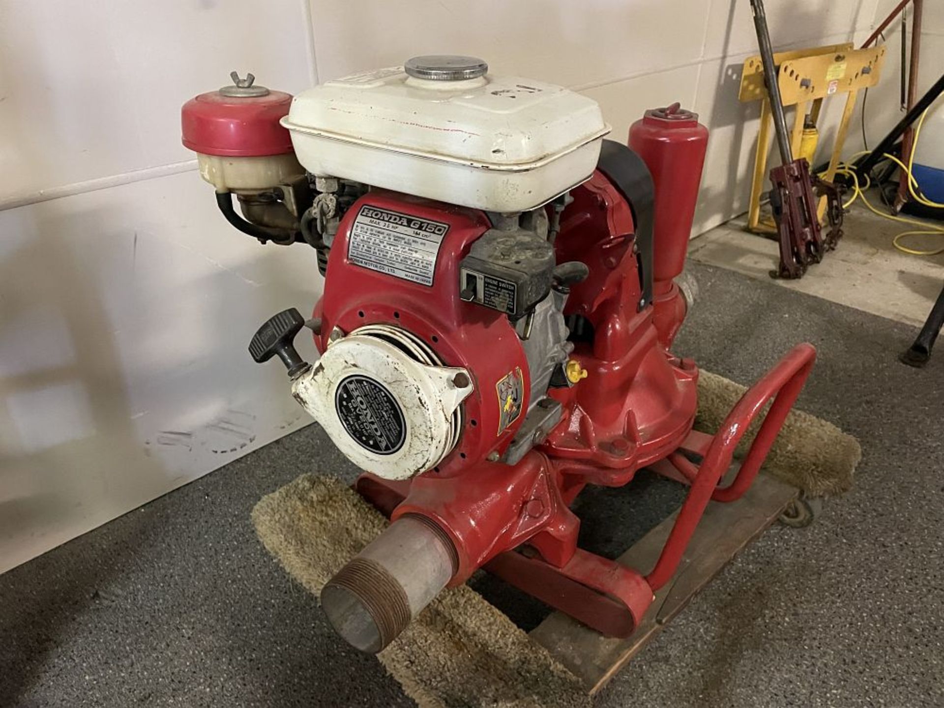 Honda G150 GM Pump (needs repair) - Image 2 of 2