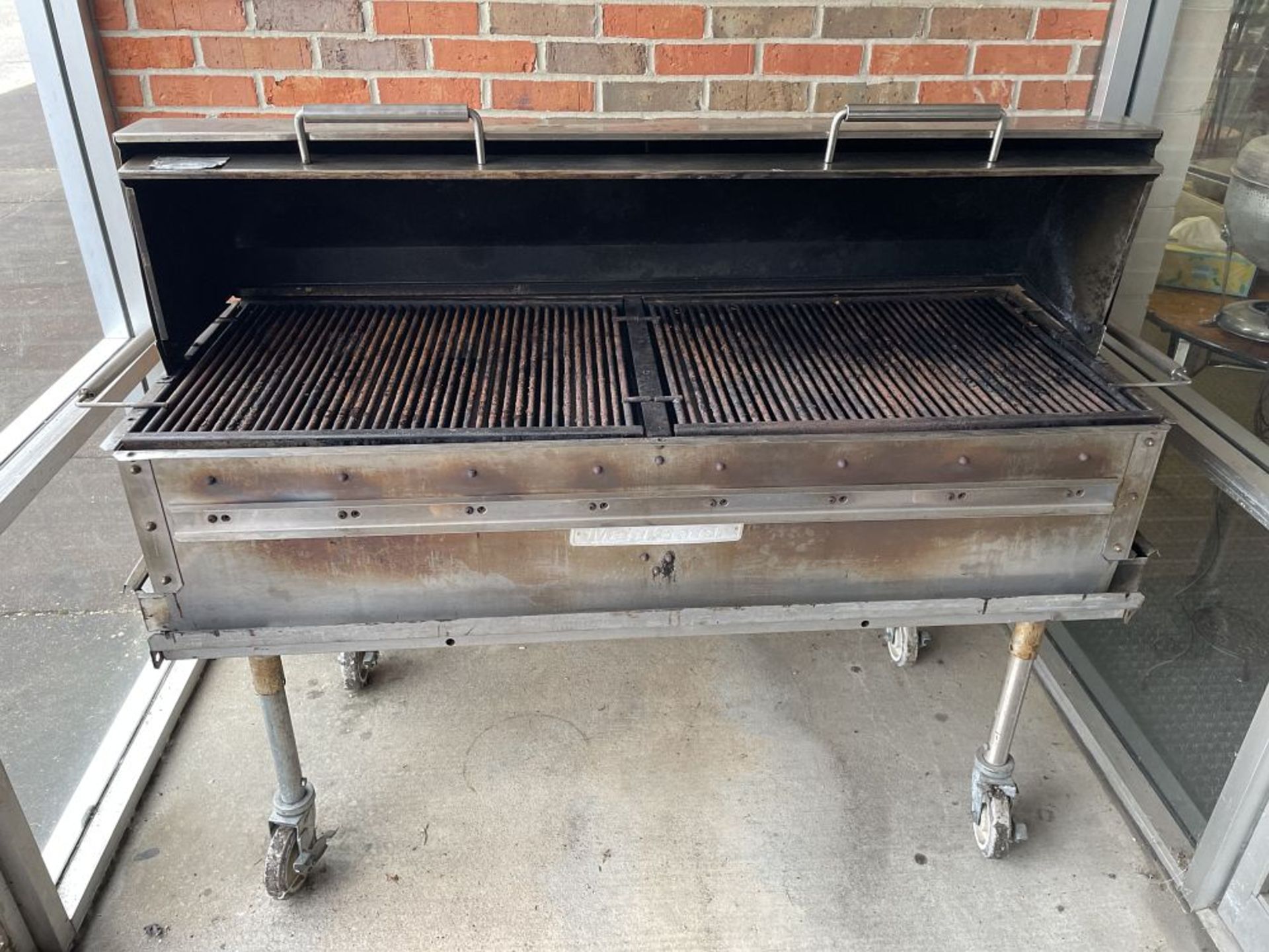 Magic Cater Charcoal Grill, Rolling - Image 2 of 2