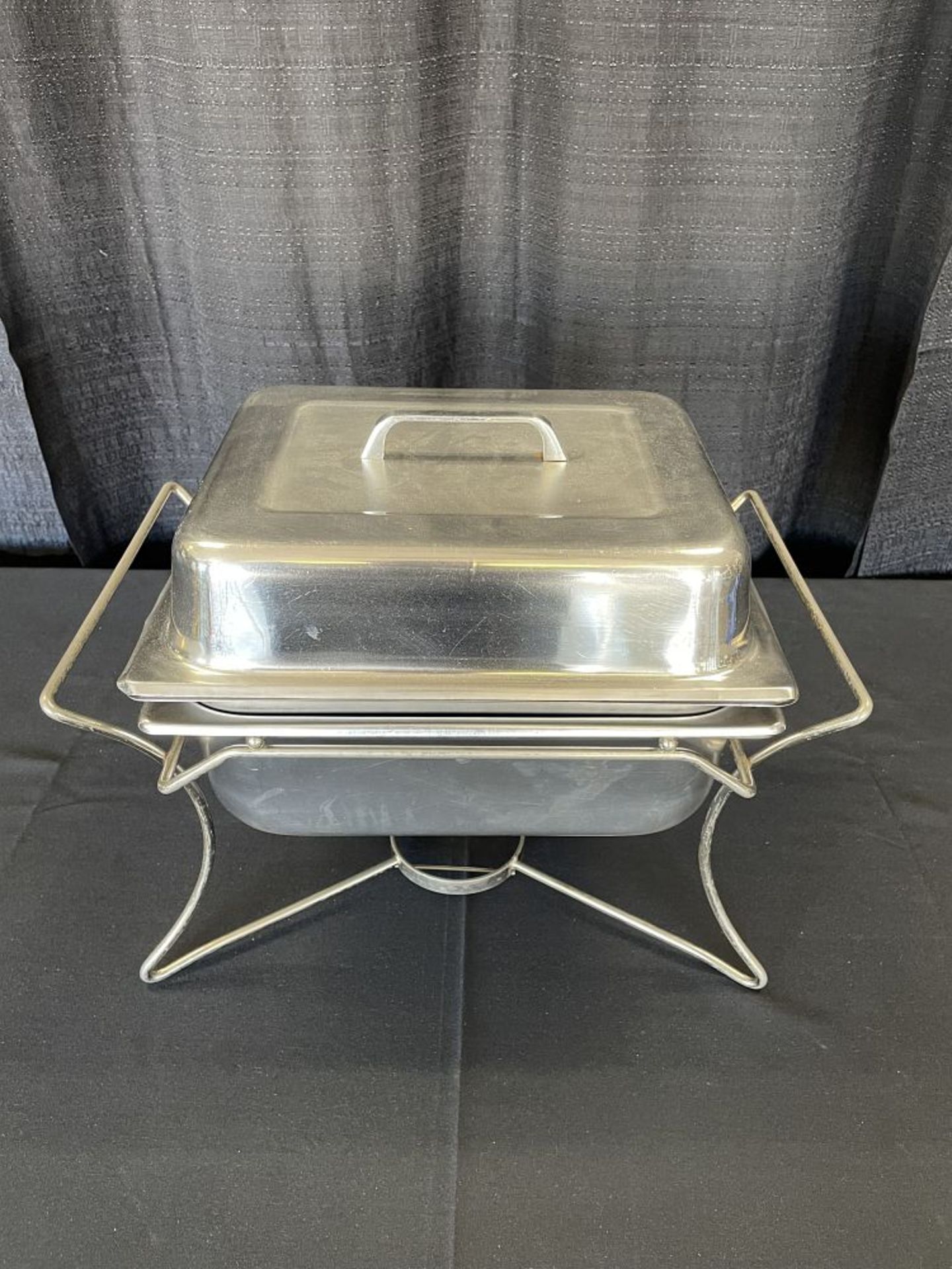 4qt Sq Chafer w/ silver handle & stand