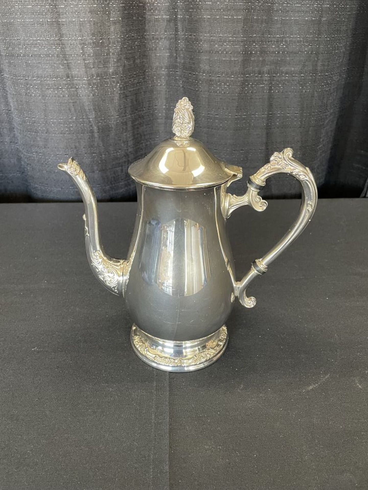 10" Fancy Coffee Server Silver Plate w/ Lid