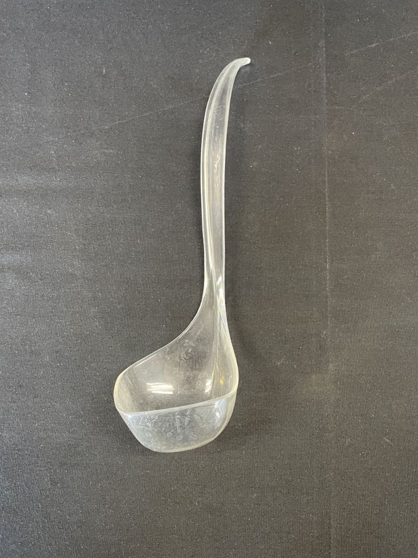 Acrylic Ladel, Curved Handle