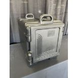 17x20" Cambro Hot Box