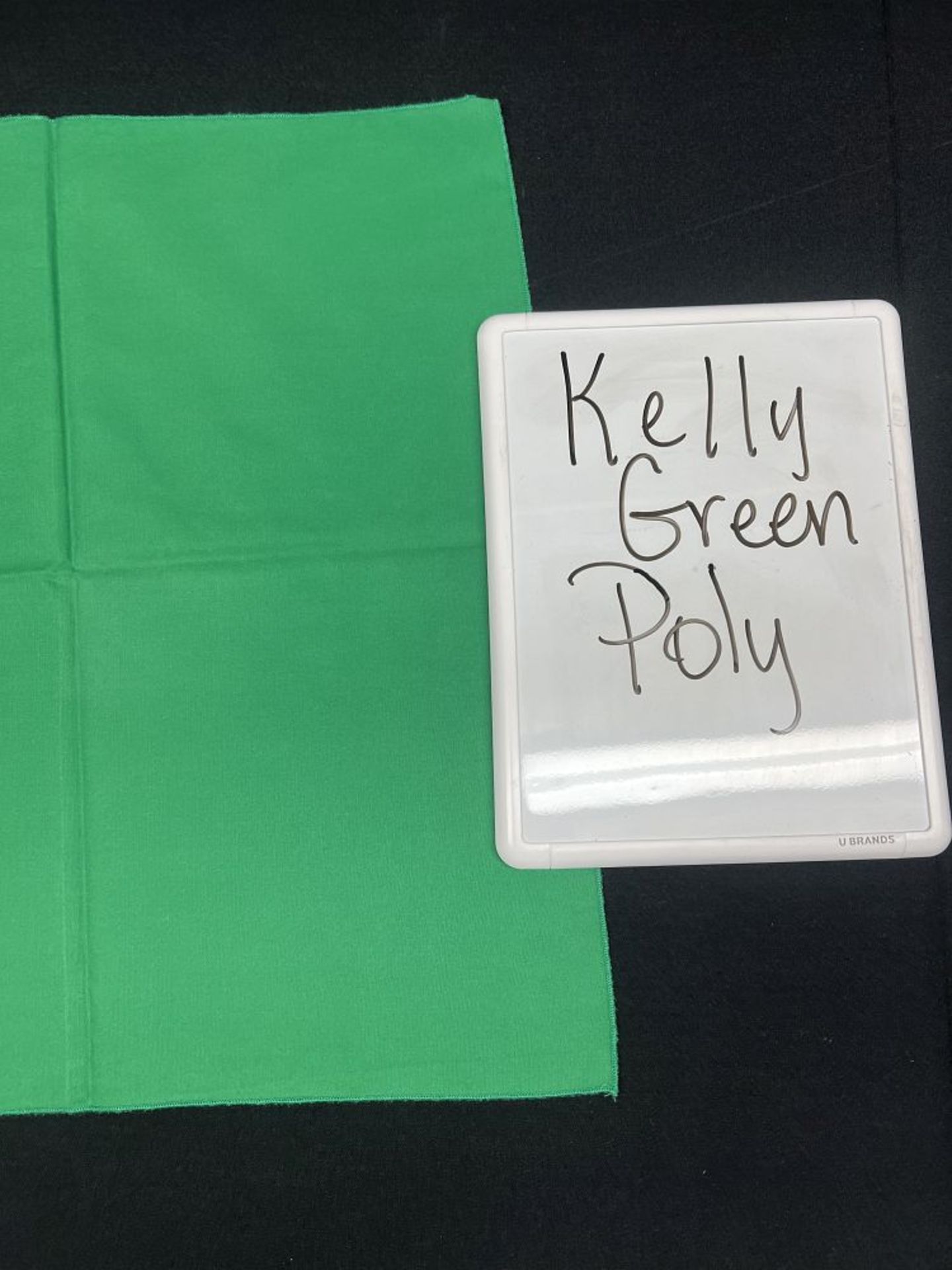 Kelly Green 120" Round Poly Tablecloth