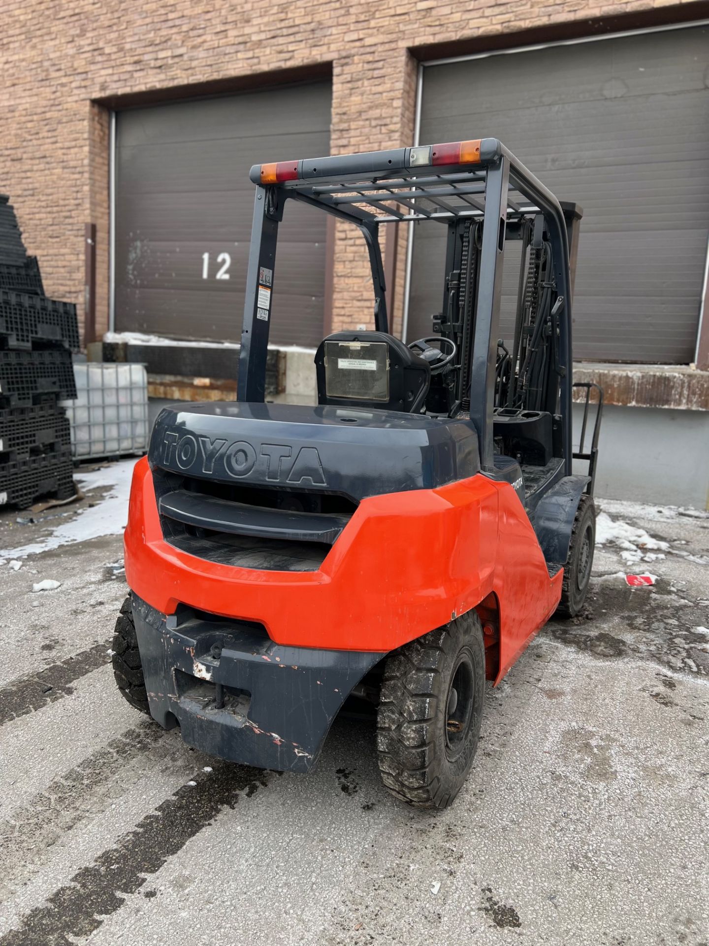 TOYOTA FORKLIFT, MODEL 8 FD35 U - Image 2 of 4