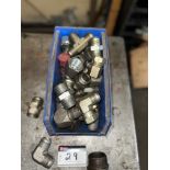 LOT/HYDRAULIC FITTINGS