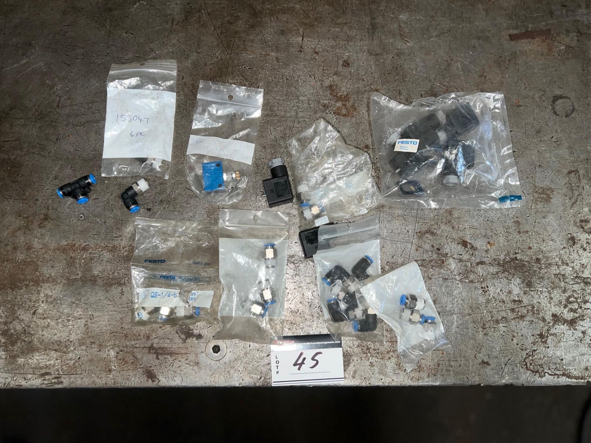 LOT/FESTO PNEUMATIC FITTINGS