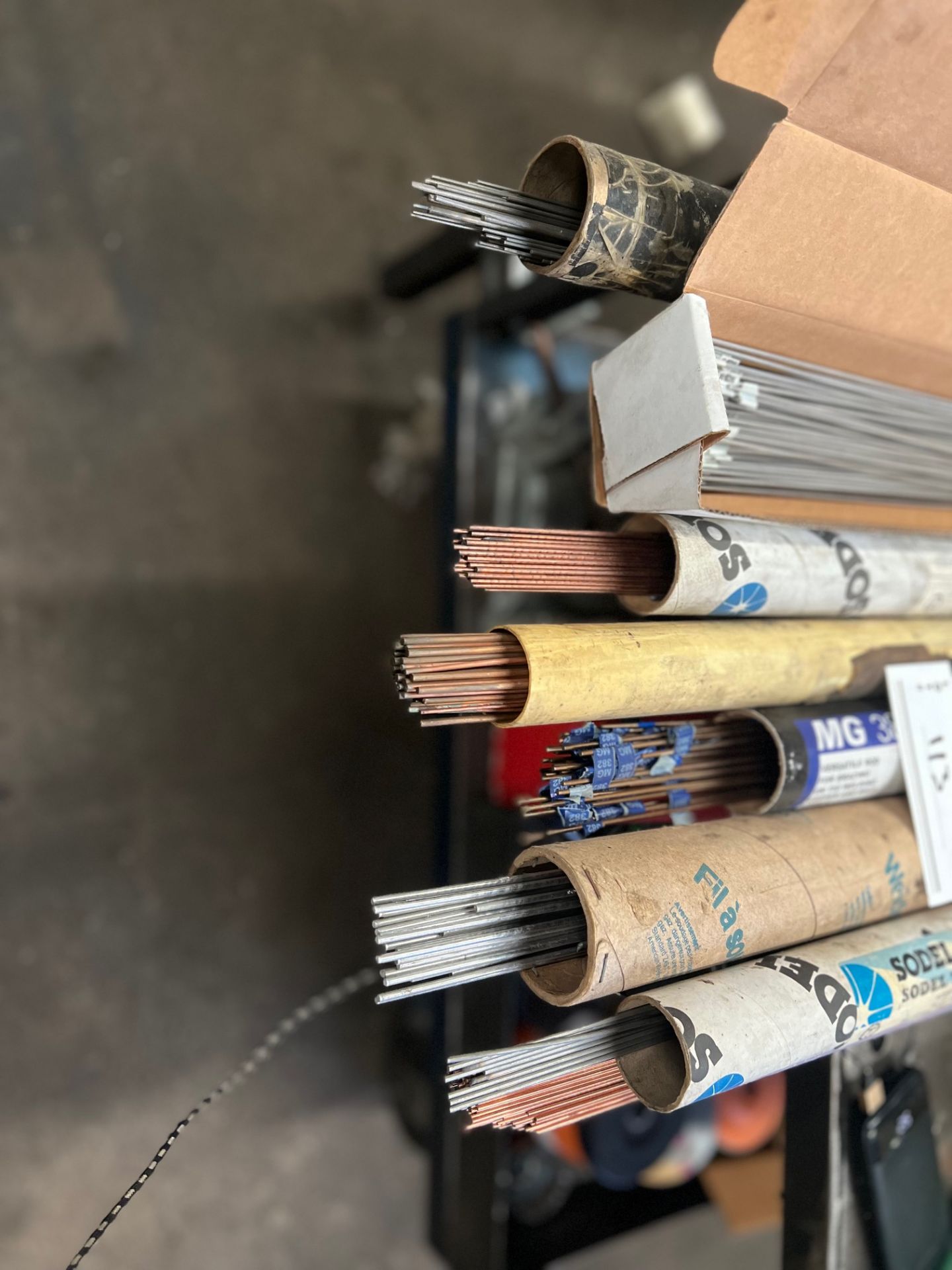 LOT/ASSORTED WELDING RODS, MESSER, SODEL, ROLLED ALLOYS, INWELD, QTY 8 - Image 3 of 5