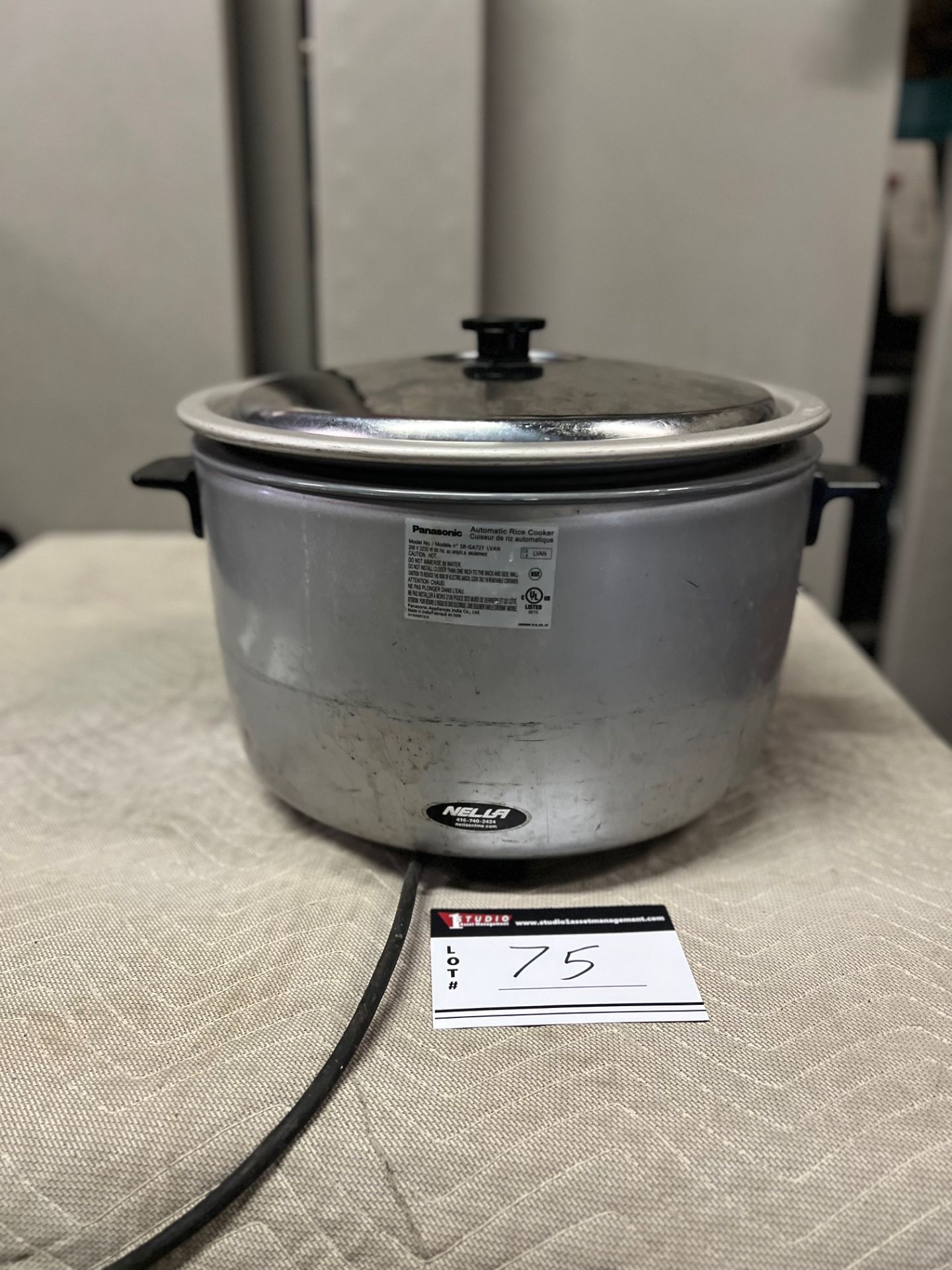 PANASONIC RICE COOKER, MODEL SR-GA721