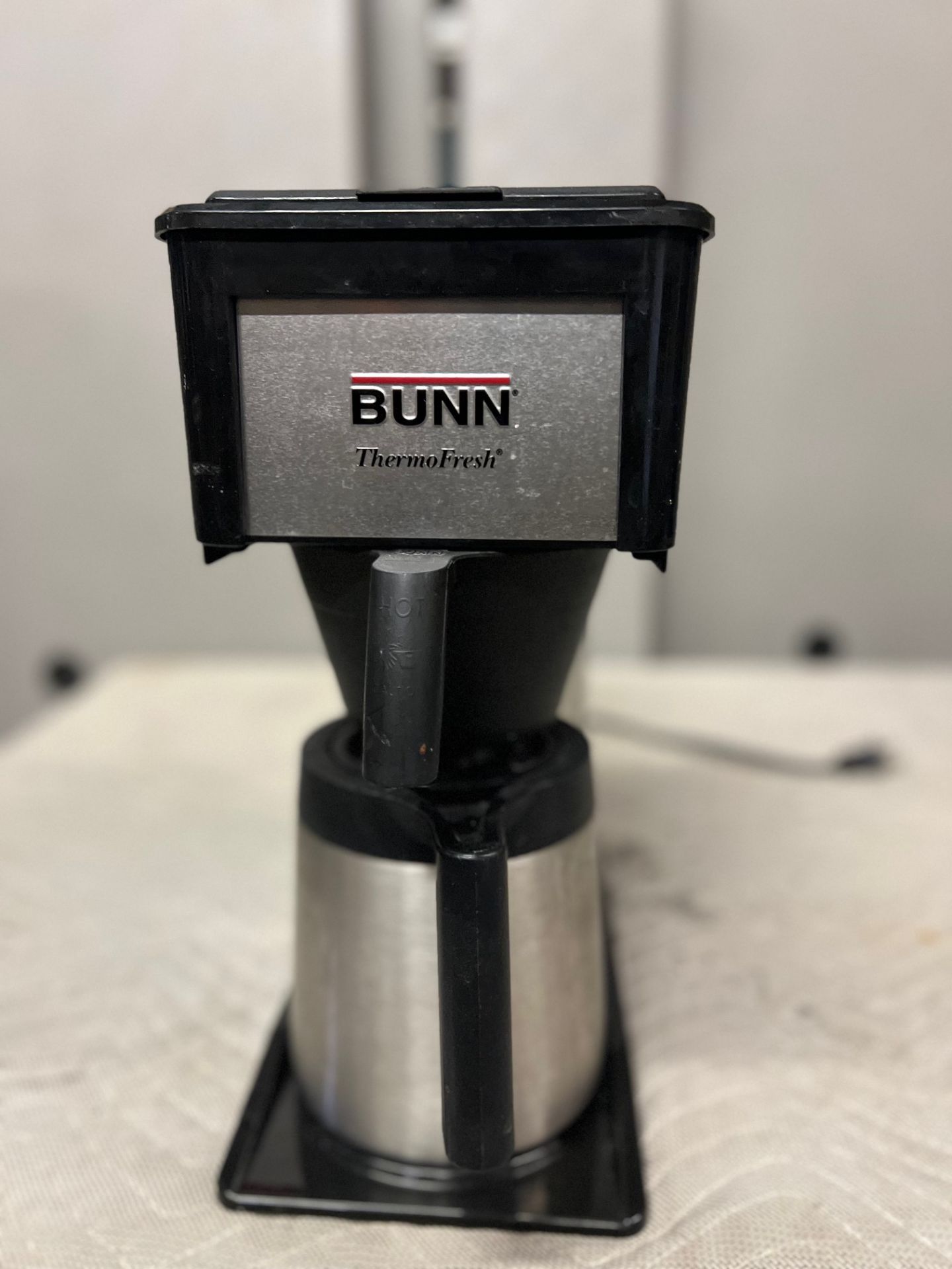 BUNN COFFEE MACHINE, MODEL BTX- B - Image 2 of 3