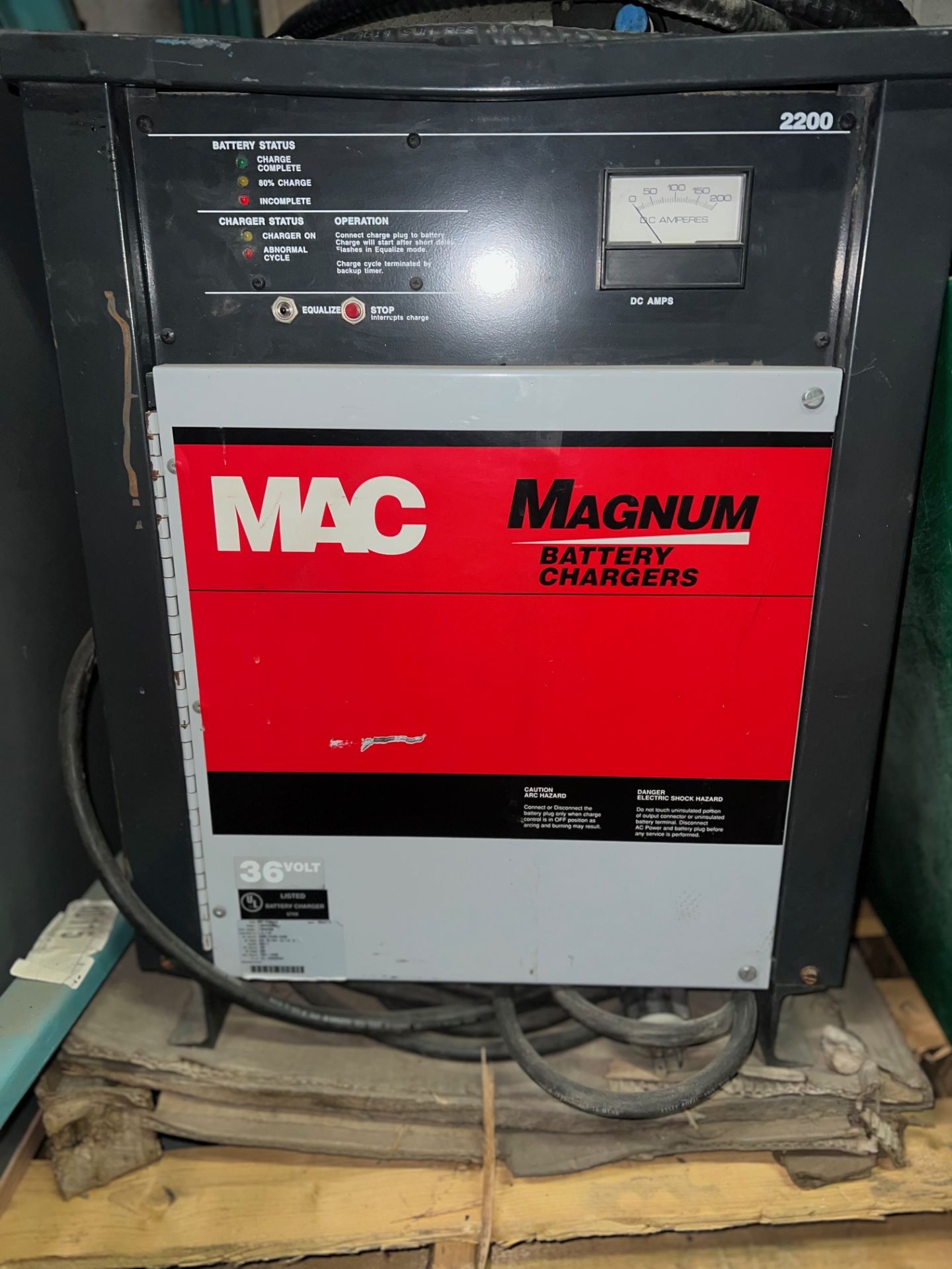 MAC MAGNUM BATTERY CHARGER, 36 VOLTS, MODEL 18M4582A - Image 2 of 3
