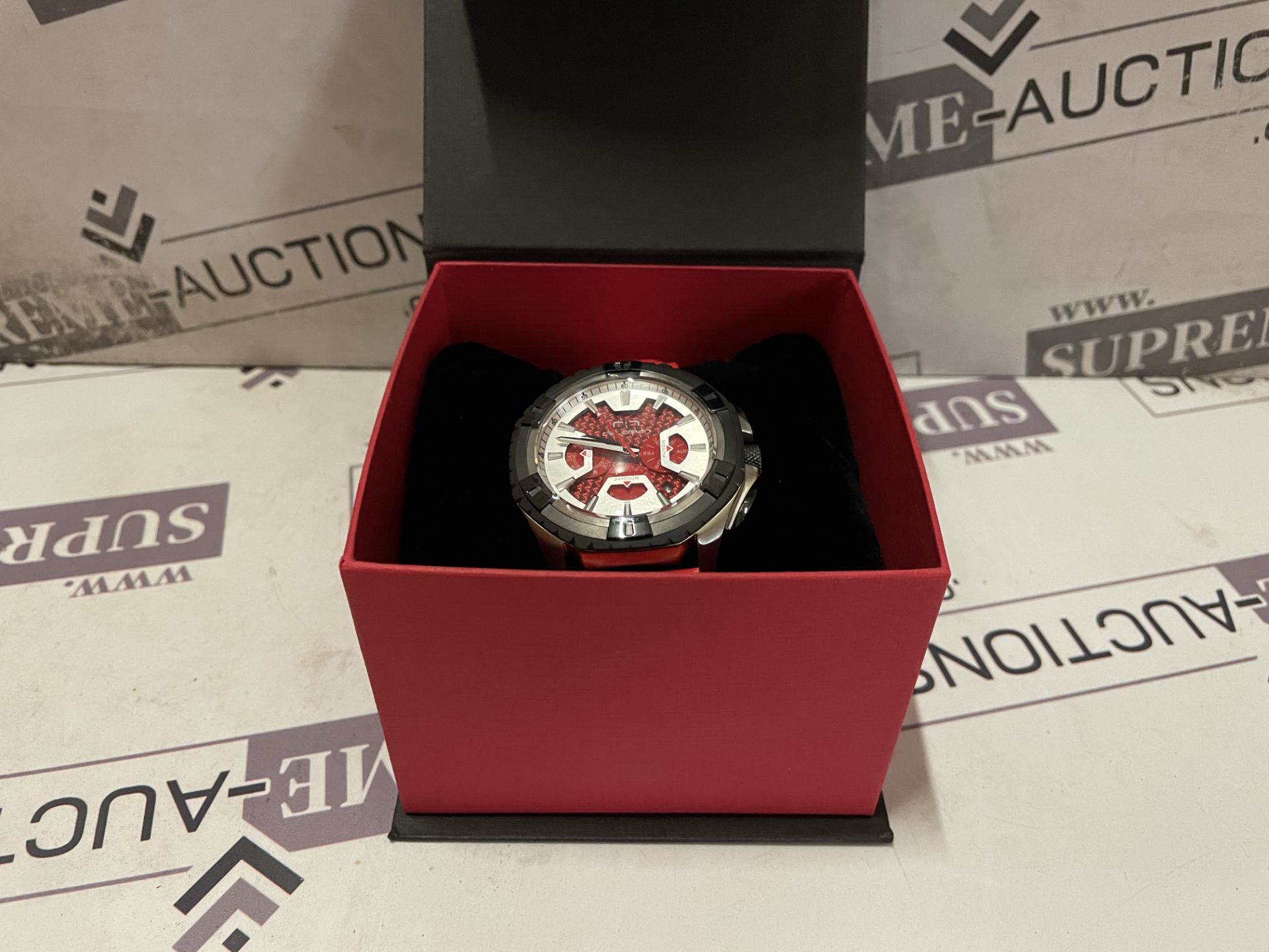 BRAND NEW DELOREAN BON MERCATO RED CROSSOVER LUXURY WATCH (0002) SR