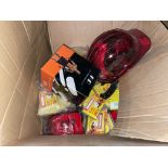 MIXED LOT INCLUDING RATCHET HARD HATS, RESISTANCE BAND SET, MEDICAL INFORMATION CONTACTS ETC R18-10