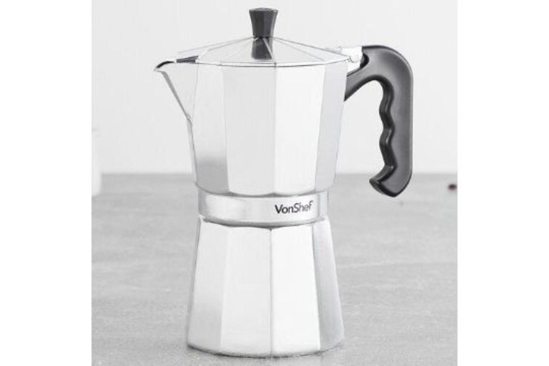 9 Cup Espresso Maker - PW. Master the art of authentic espresso coffee with this elegant 450ml