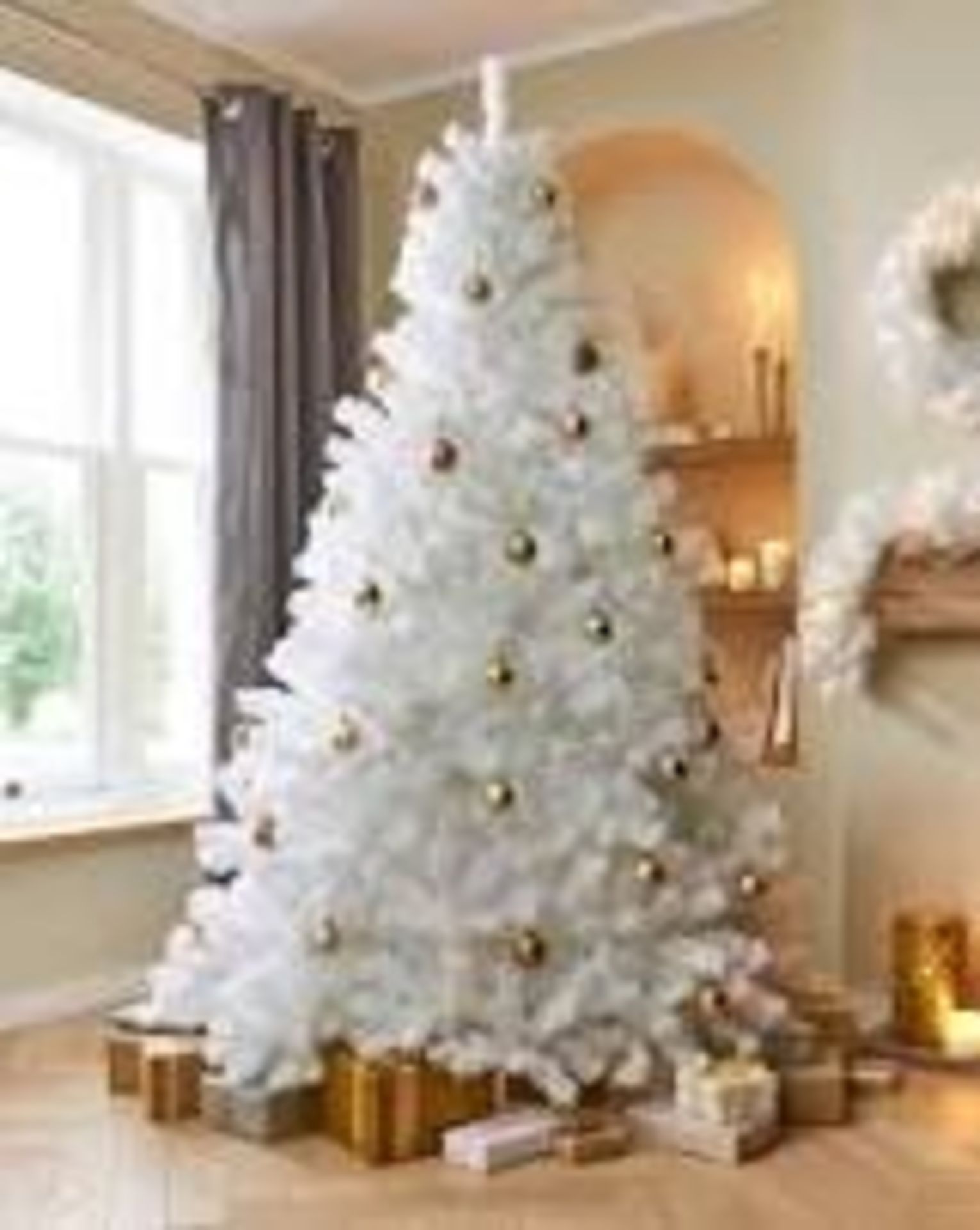 7ft Montana White Shimmer Christmas tree (LOCATION H/S 2.7.1)
