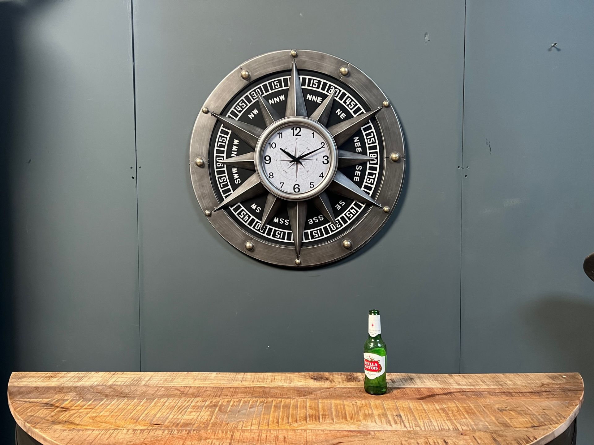 NEW BOXED VINTAGE INDUSTRIAL STYLE COMPASS CLOCK - Image 3 of 4