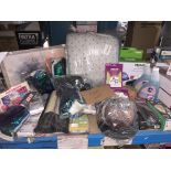 30 PIECE MIXED LOT INCLUDING CRAFT ACCESSORIIES, SOCK SETS, CUSHIONS ETC S1-4