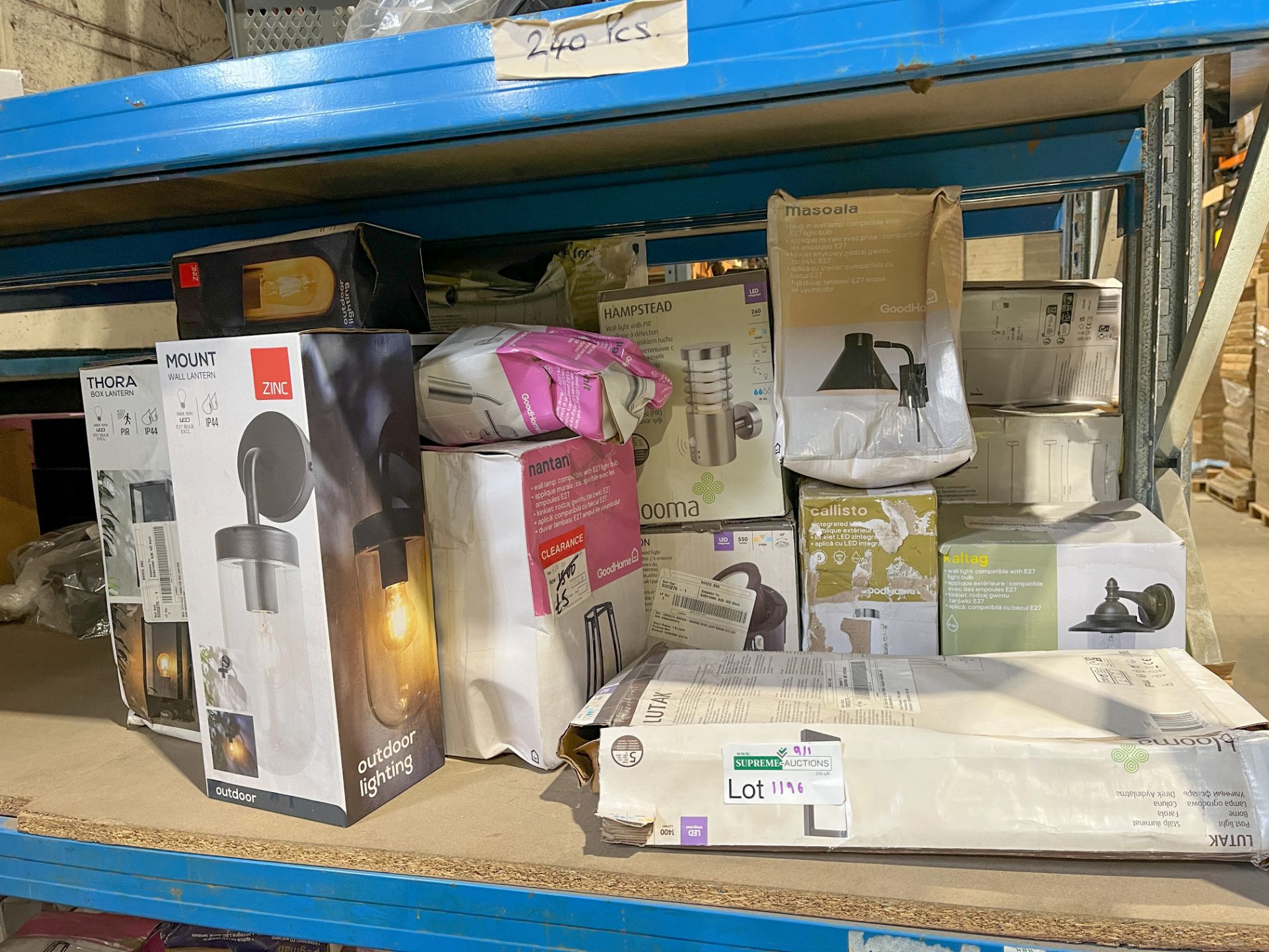14 PIECE MIXED LIGHTING LOT TO CONTAIN WALL LIGHTS, DOWNLIGHTS, LANTERNS ETC. (S1-18)