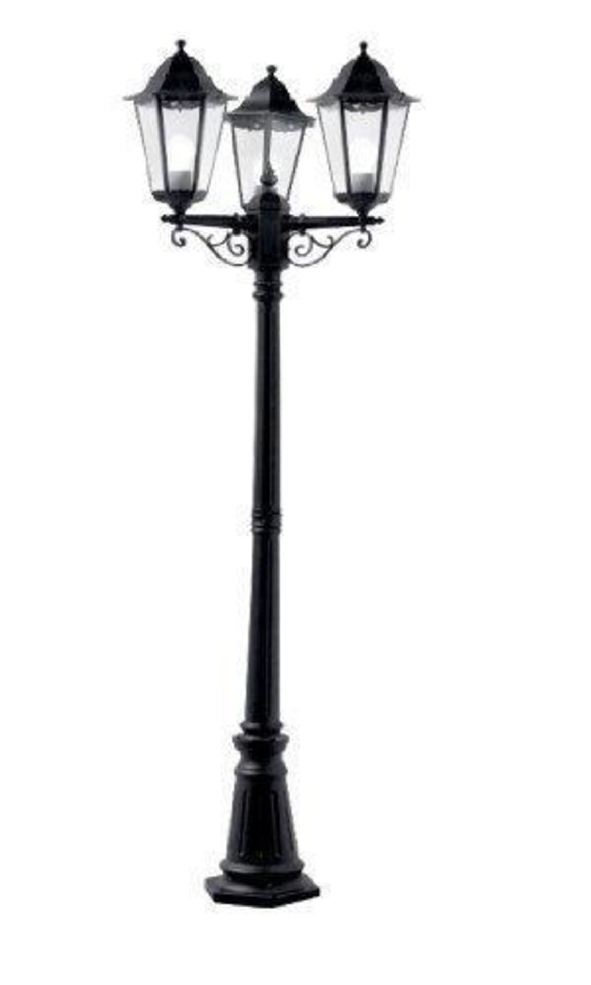 Mayfair 3 Way Black Outdoor Ground Post Light - ER47. This vintage style, triple head, outdoor