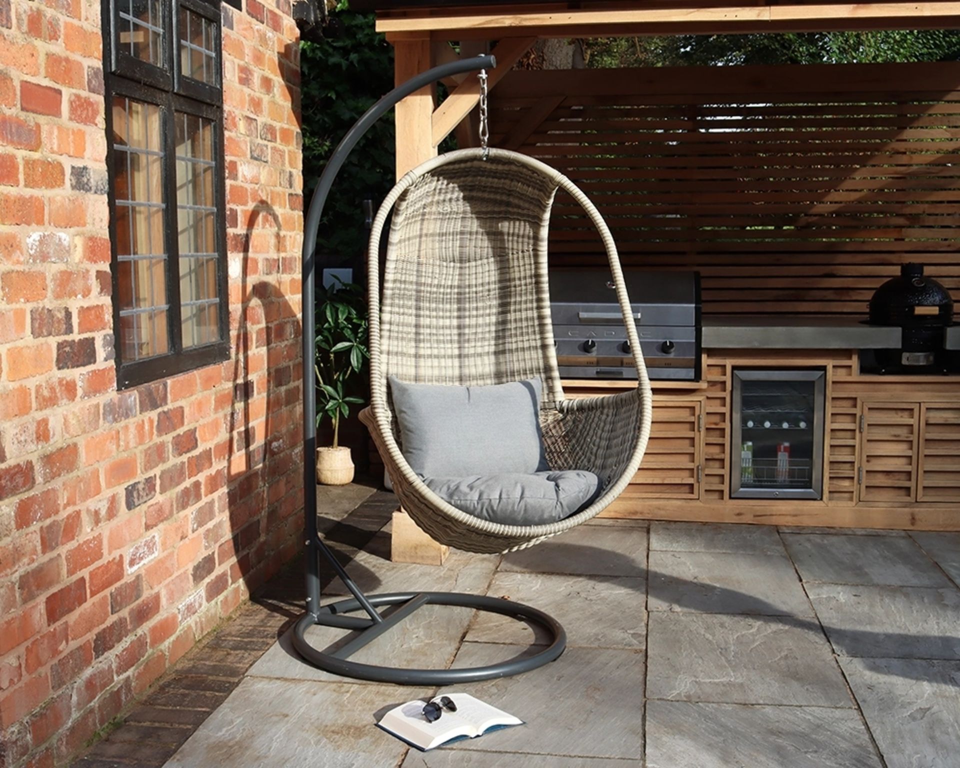 New & Packaged ROYALCRAFT Wentworth Hanging Pod Chair Including Back and Seat Cushions. RRP £699. (