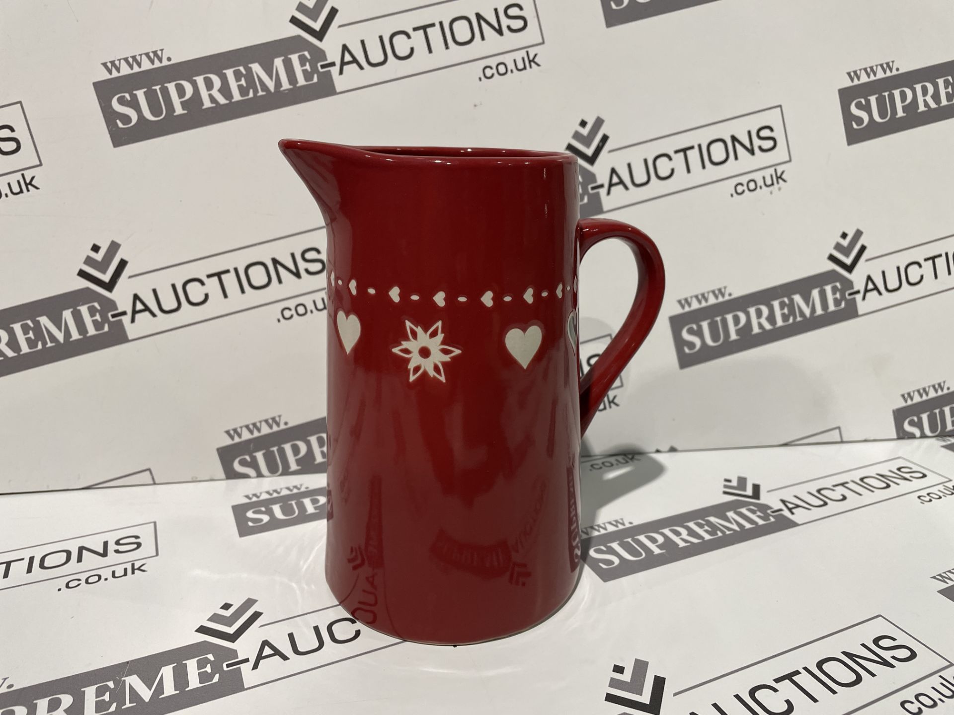 TRADE LOT 120 X BRAND NEW RED HEART PITCHERS R13.1