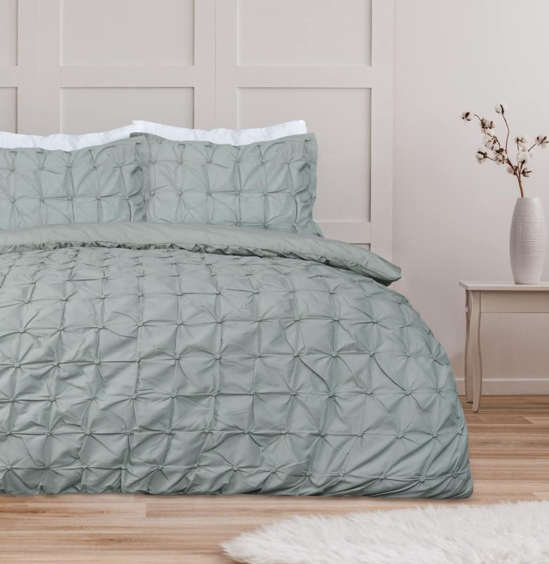 11x NEW & PACKAGED SLEEPDOWN Rouched Easy Care SINGLE Duvet Set - SAGE GREEN. RRP £22.99 EACH. (R7- - Image 3 of 7