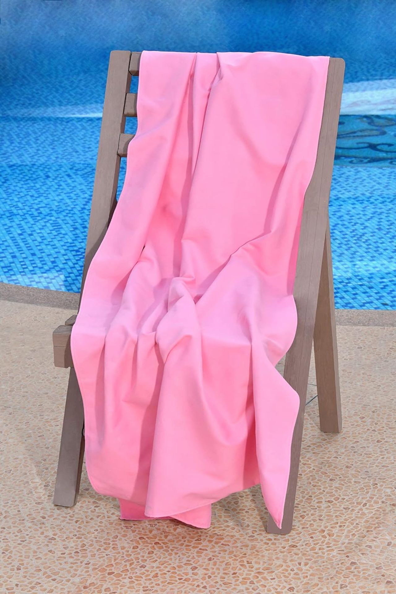 11x NEW & PACKAGED SLEEPDOWN Quick Dry Beach Towel 90 x 160cm With Carry Pouch - PINK. RRP £21.99 - Image 2 of 6