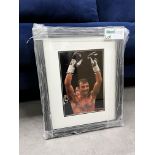 SIGNED FRAMED JOE CALZAGHE PICTURE WITH CERTIFICATE OF AUTHENTICITY