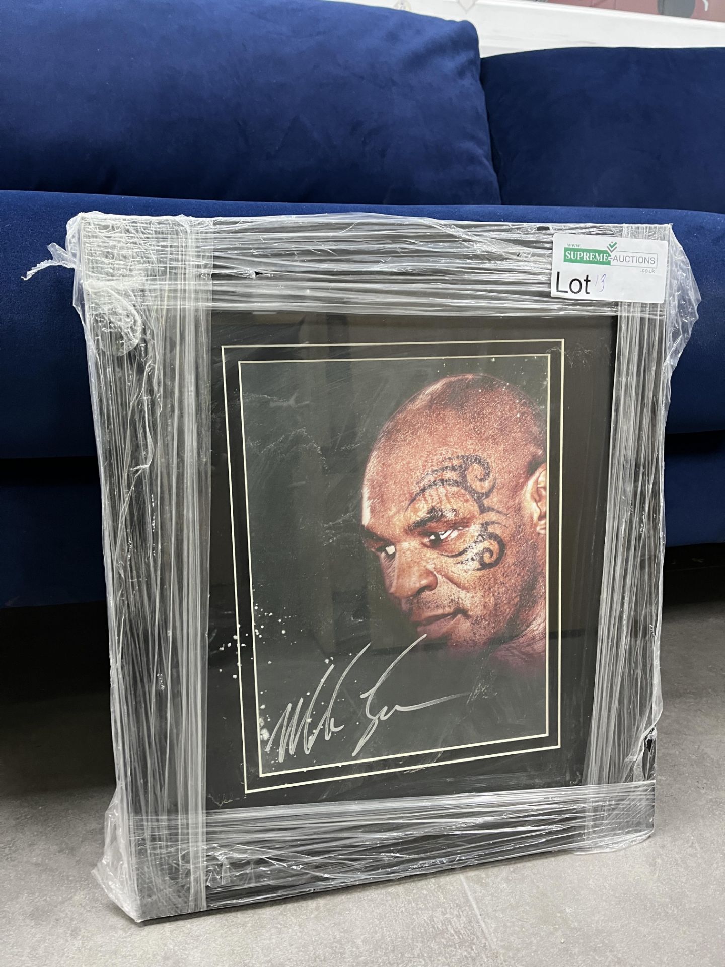 SIGNED FRAME MIKE TYSON PICTURE WITH CERTIFICATE OF AUTHENTICITY