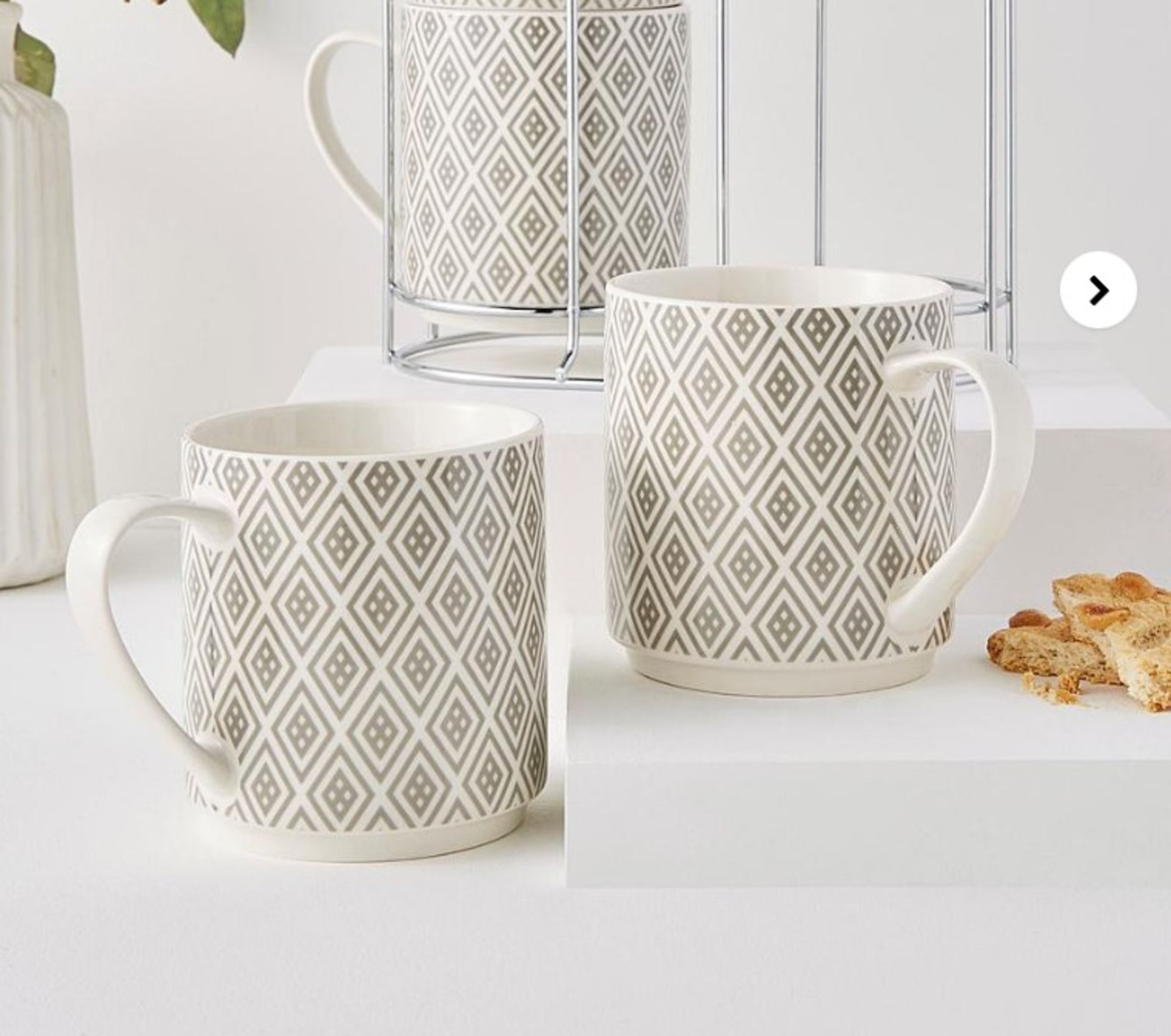 Grey Geo Stacking Mugs. - ER22. This set of four stacking mugs in stand feature a geometric