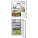 Bosch Series 2 Built-in fridge-freezer with freezer at bottom 177.2 x 54.1 cm sliding hinge. - H/