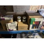 LARGE MIXED LOT OF ASSORTED REEVES FINE ART PAINTS. (S1-1)