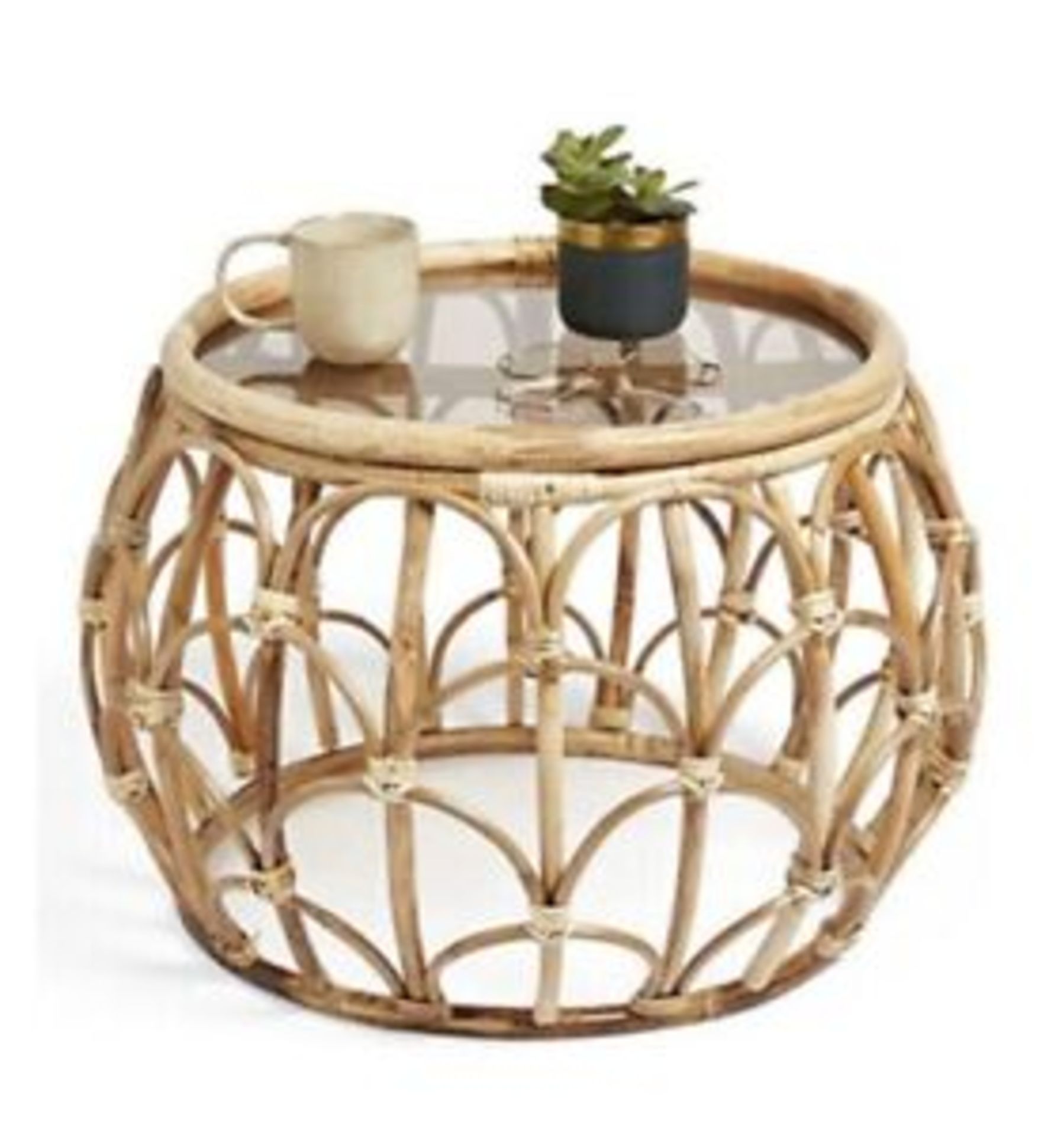 BRAND NEW BAY ISLE EVELYN RATTAN AND GLASS COFFEE TABLE RRP £209 BW