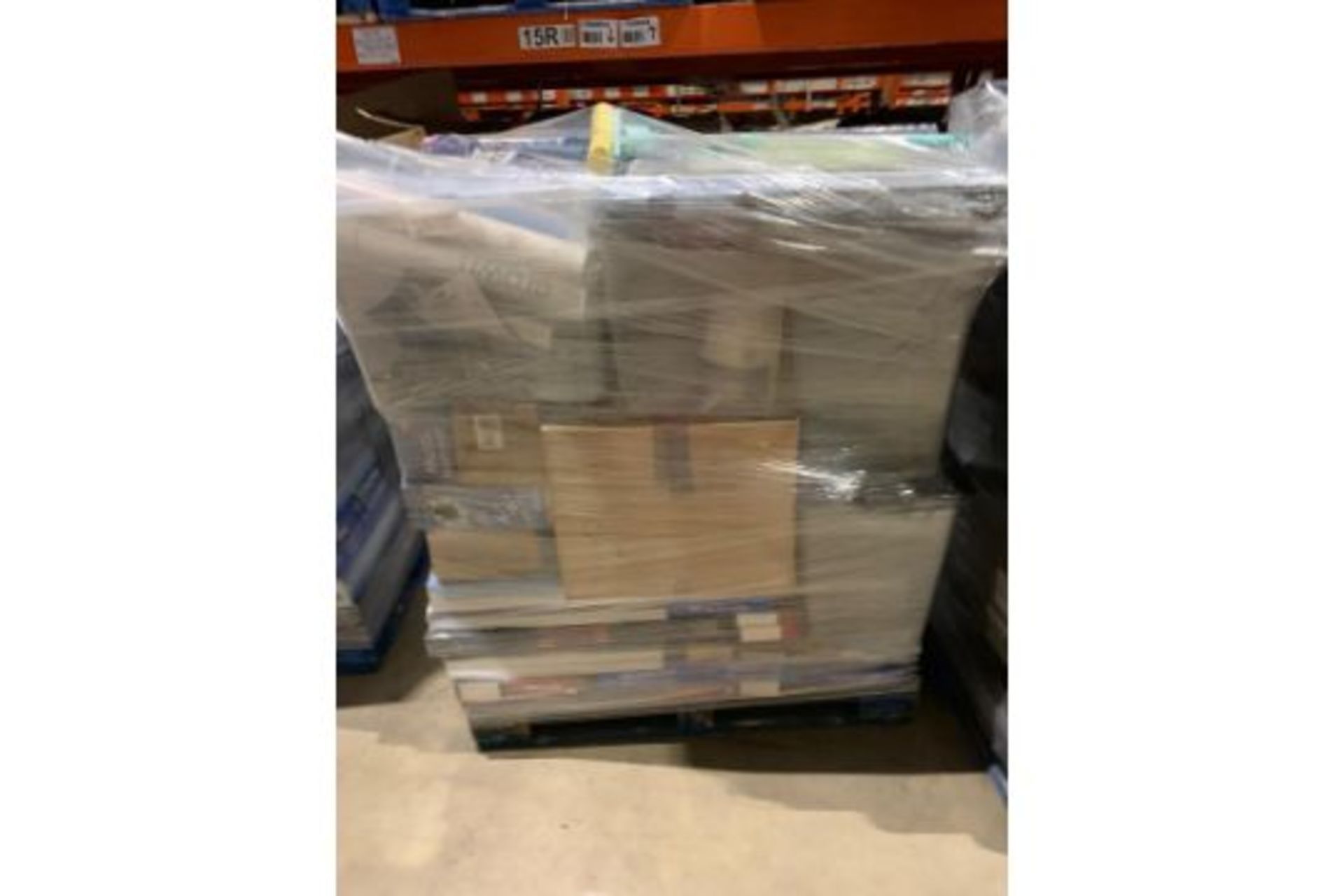 24 PALLETS OF SUPERMARKET END OF LINE/DAMAGED PACKAGING GOODS. Includes items such as homewares, - Image 9 of 11