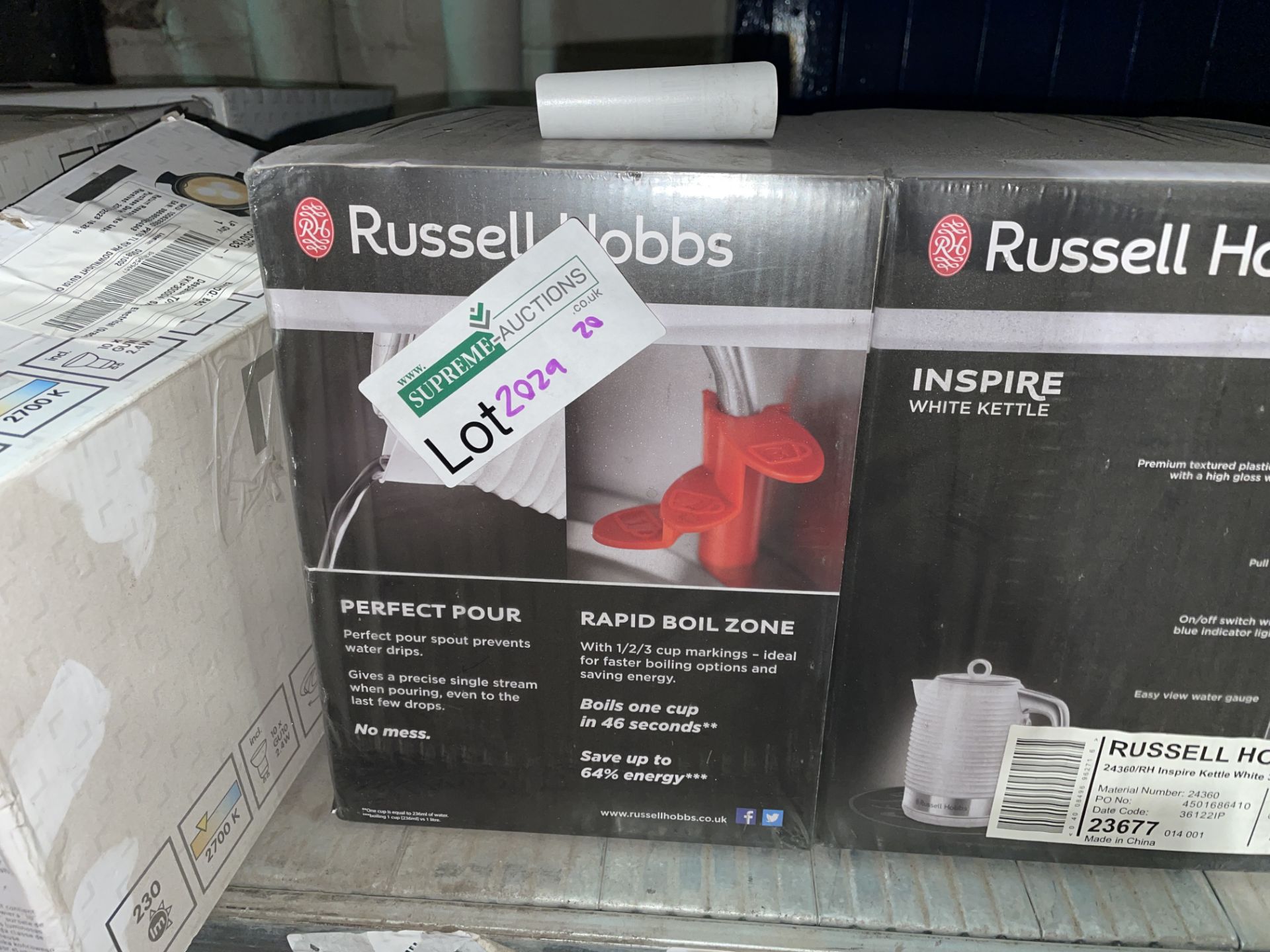 RUSSELL HOBBS PERFECT POUR KETTLE BW