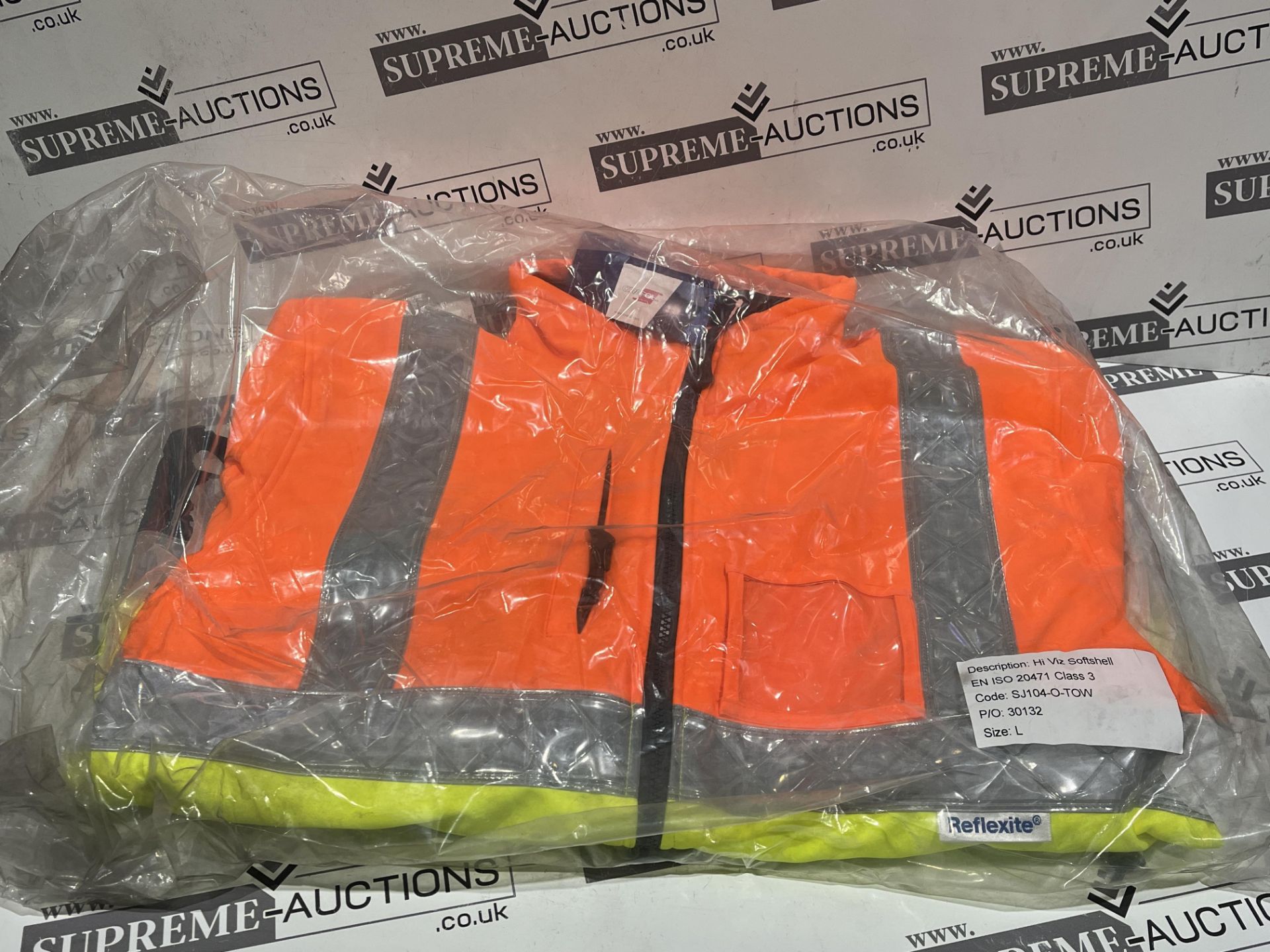 8 X BRAND NEW HI VIS SOFT SHELL PROFESSIONAL WORK JACKETS SIZE LARGE R4-2