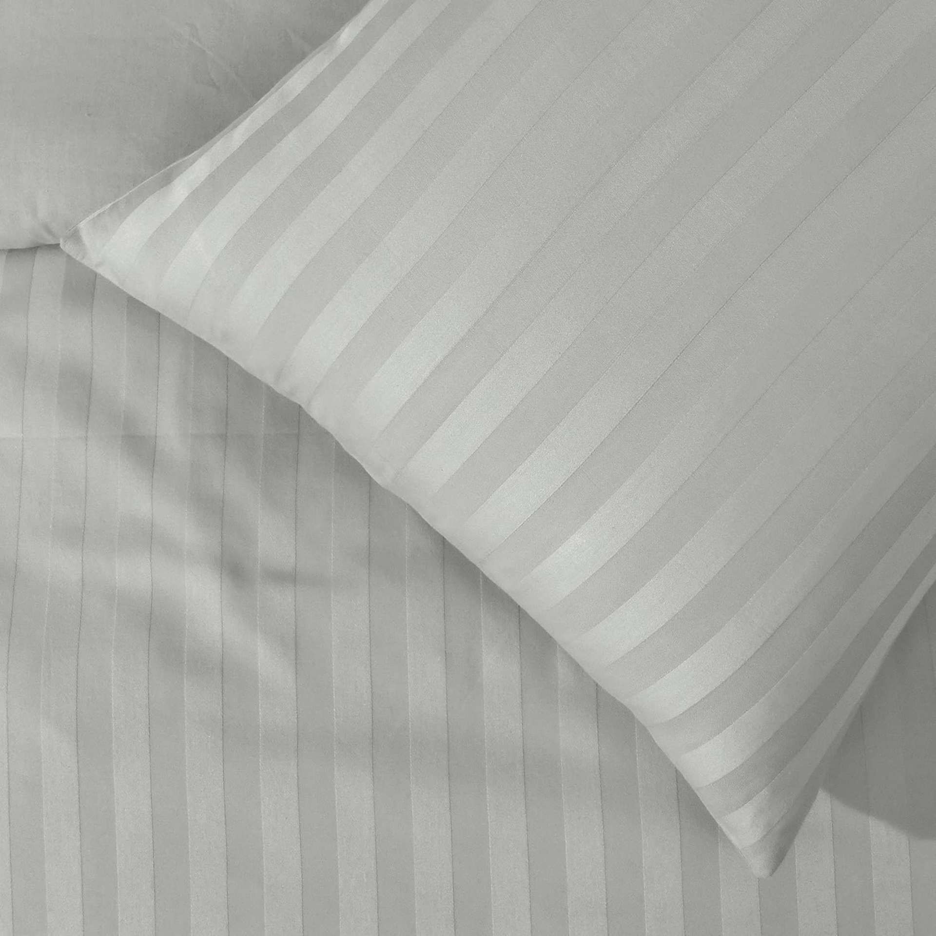 6x NEW & PACKAGED SLEEPDOWN Hotel Collection Satin Stripe 235 Thread Count Pure Cotton SUPER KING - Bild 2 aus 2