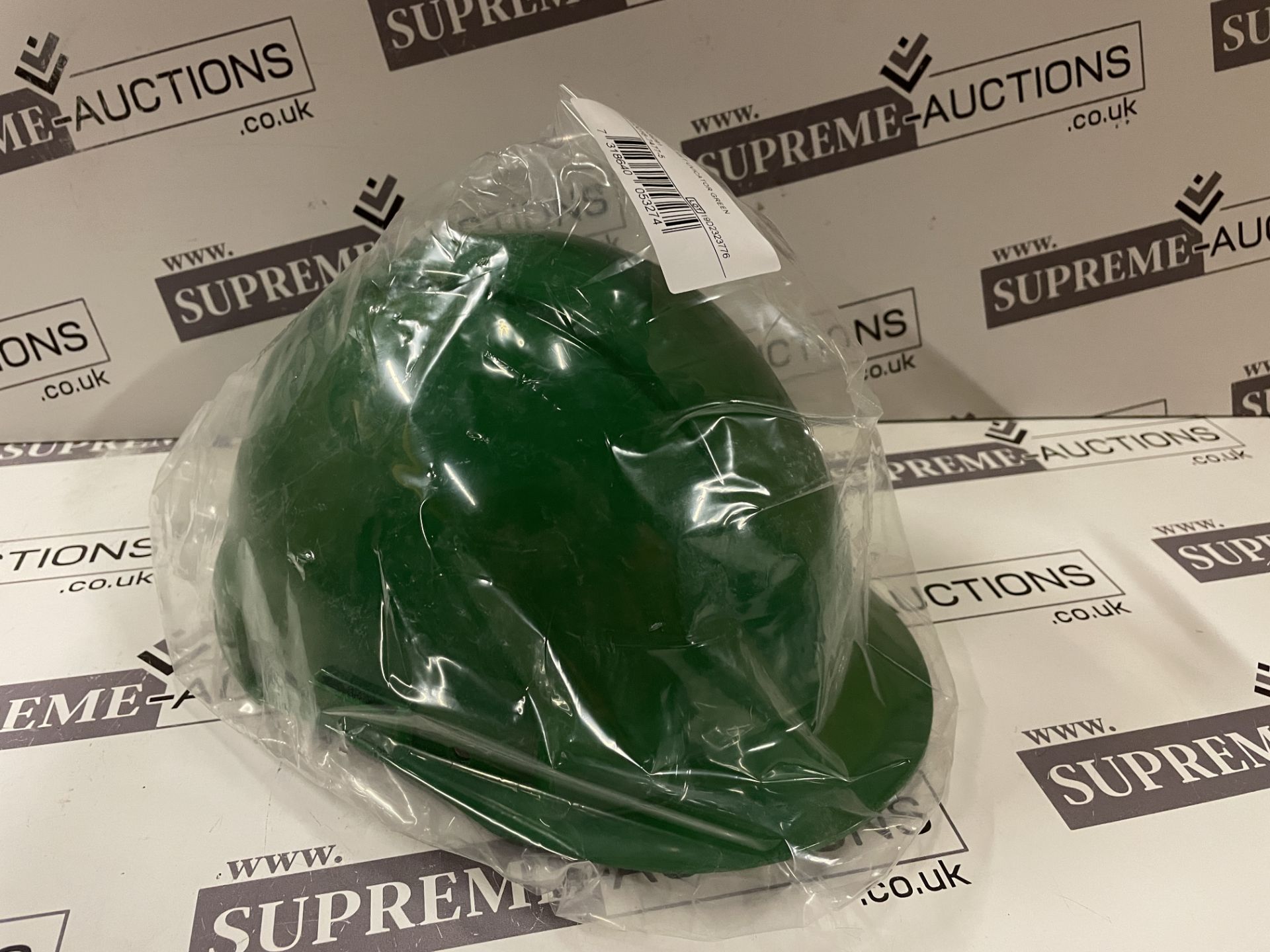 10 X BRAND NEW GREEN SAFETY HELMETS S2-3