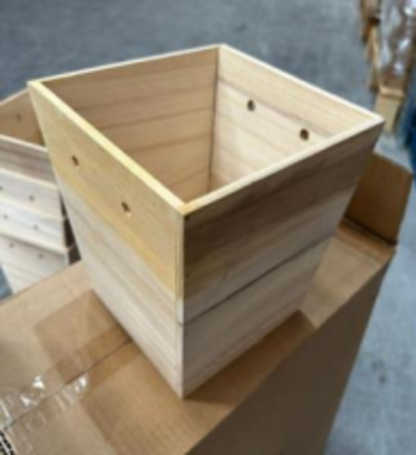 5 X BRAND NEW PACKS OF 10 WOODEN PLANTERS R1.6